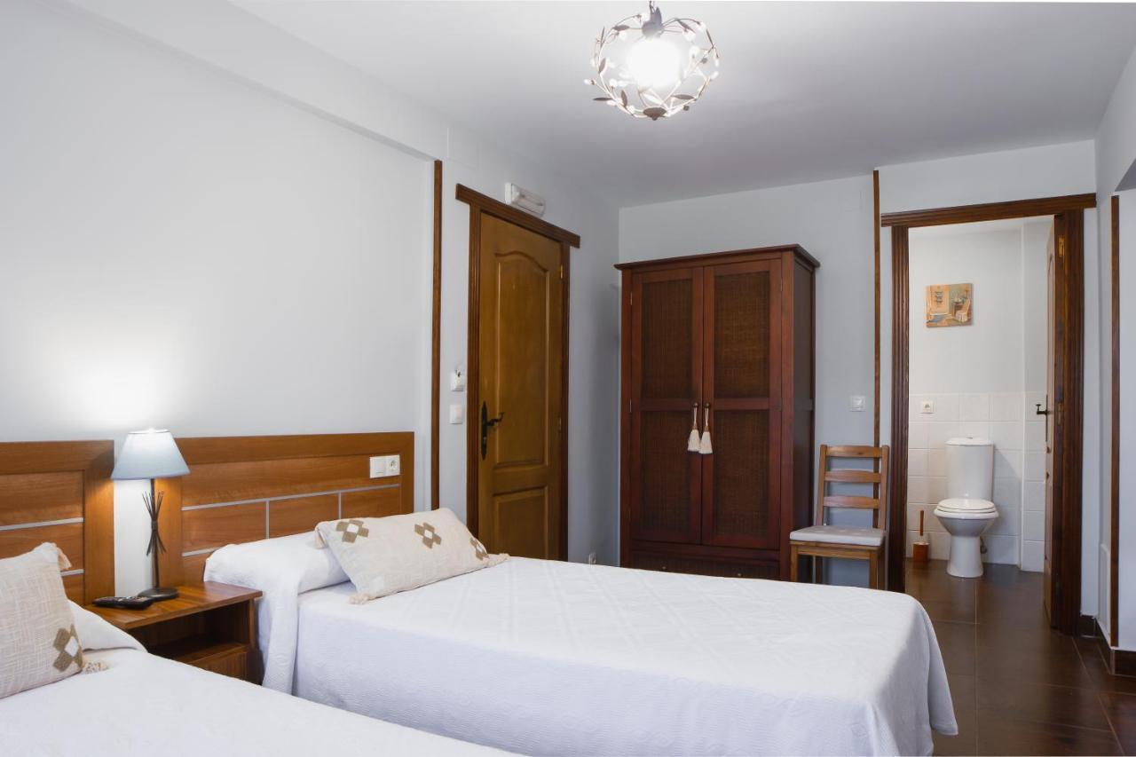 La Posada De Ojebar Rustica Rasines ภายนอก รูปภาพ